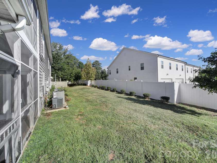 1821 Fairlawn Court, Rock Hill, SC 29732.  MLS# CAR4427005, YatesRealty ID 54321. 