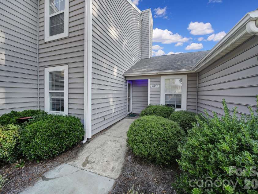 1821 Fairlawn Court, Rock Hill, SC 29732.  MLS# CAR4427005, YatesRealty ID 54321. 