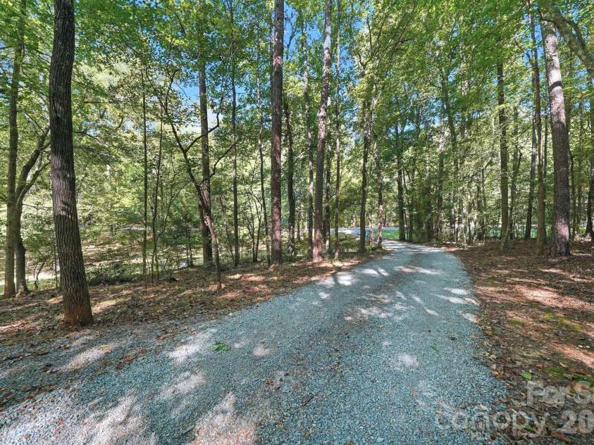 908 Chambwood Road, Monroe, NC 28110.  MLS# CAR4427033, YatesRealty ID 54323. 