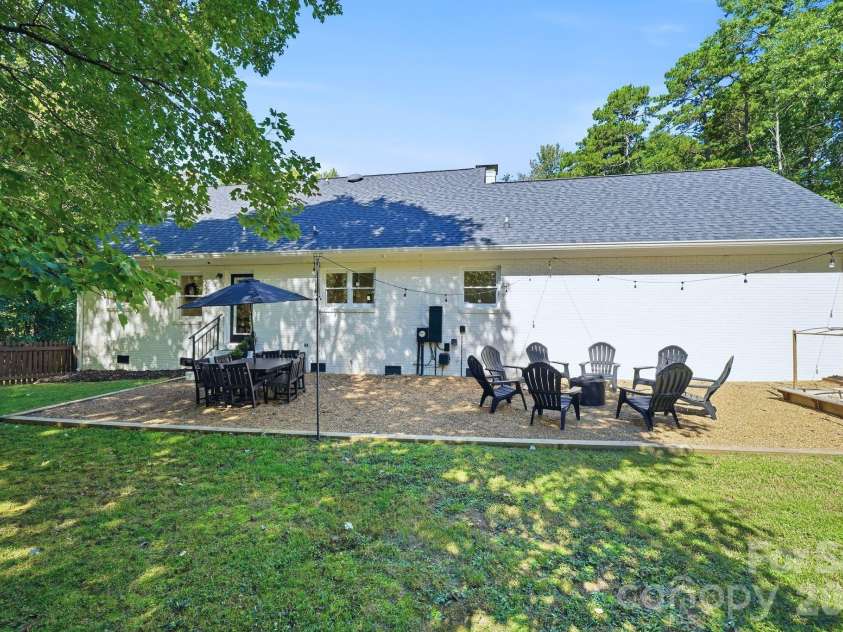 908 Chambwood Road, Monroe, NC 28110.  MLS# CAR4427033, YatesRealty ID 54323. 