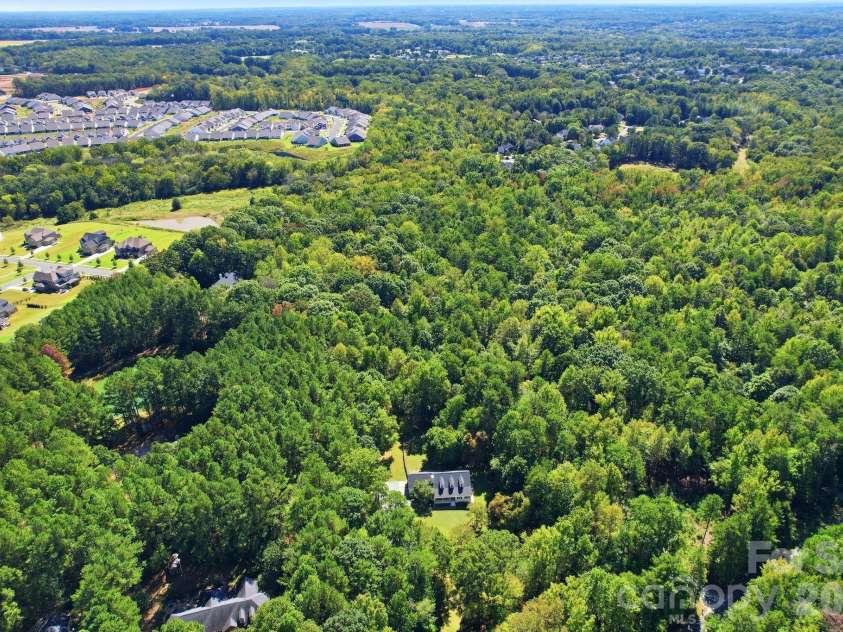 908 Chambwood Road, Monroe, NC 28110.  MLS# CAR4427033, YatesRealty ID 54323. 