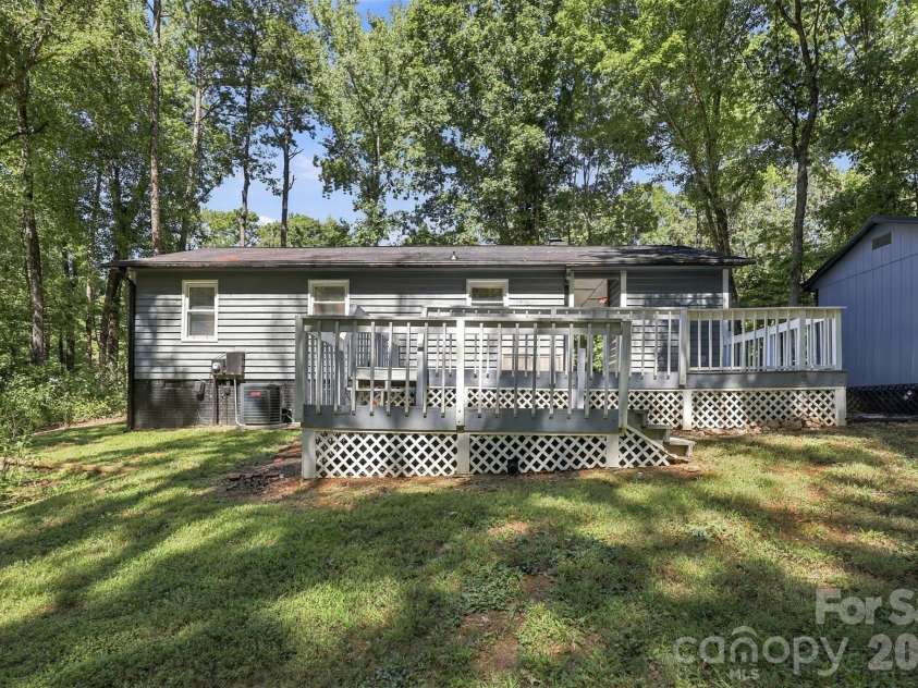 2909 Matoka Trail, Matthews, NC 28104.  MLS# CAR4426657, YatesRealty ID 54325. Back view