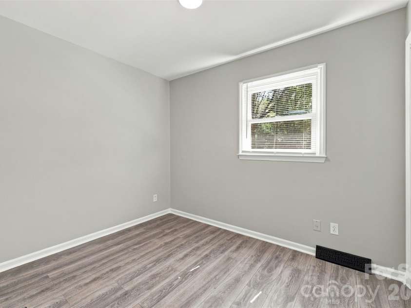 2909 Matoka Trail, Matthews, NC 28104.  MLS# CAR4426657, YatesRealty ID 54325. Bedroom 1
