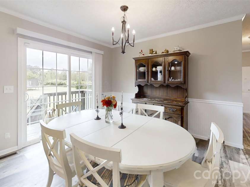 1274 Crandell Drive, Crouse, NC 28033.  MLS# CAR4426372, YatesRealty ID 54326. 