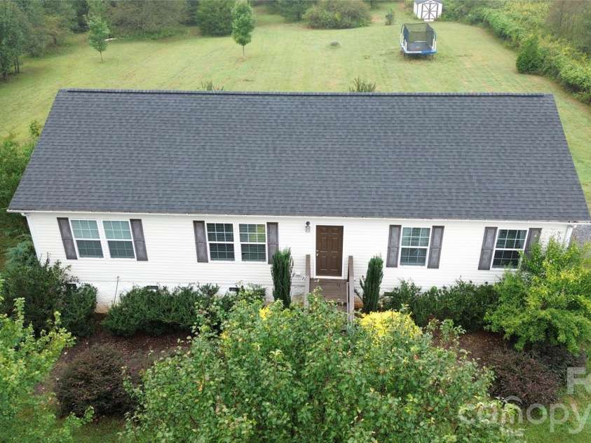 1274 Crandell Drive, Crouse, NC 28033.  MLS# CAR4426372, YatesRealty ID 54326. 