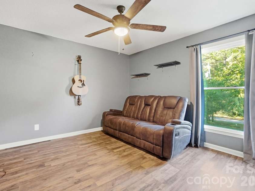 2848 Forest Hills Circle, Rock Hill, SC 29732.  MLS# CAR4426396, YatesRealty ID 54327. 