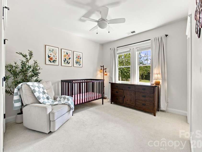 16101 Kelly Park Circle, Huntersville, NC 28078.  MLS# CAR4426541, YatesRealty ID 54328. 