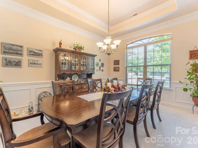 2581 Flintshire Lane, Gastonia, NC 28056.  MLS# CAR4426168, YatesRealty ID 54329. 