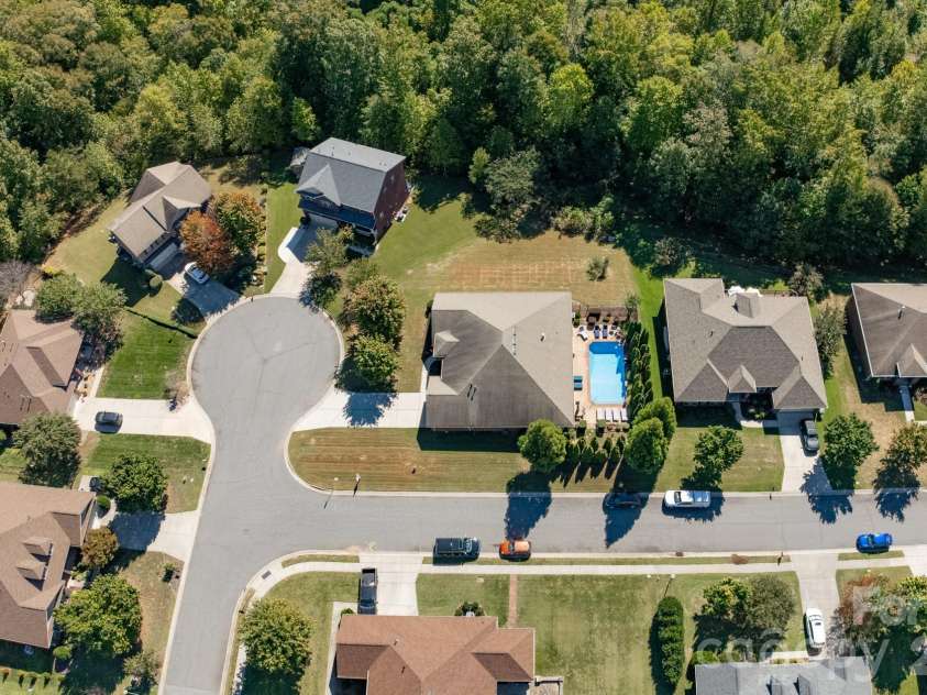 2581 Flintshire Lane, Gastonia, NC 28056.  MLS# CAR4426168, YatesRealty ID 54329. 