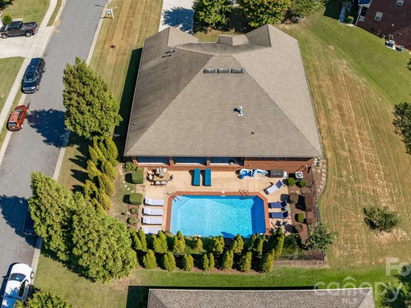 2581 Flintshire Lane, Gastonia, NC 28056.  MLS# CAR4426168, YatesRealty ID 54329. 