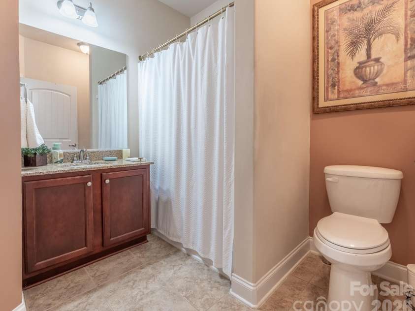 2581 Flintshire Lane, Gastonia, NC 28056.  MLS# CAR4426168, YatesRealty ID 54329. Bathroom 3