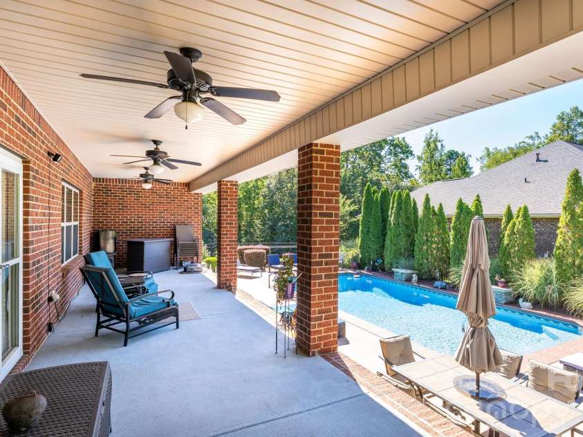 2581 Flintshire Lane, Gastonia, NC 28056.  MLS# CAR4426168, YatesRealty ID 54329. Huge covered back patio