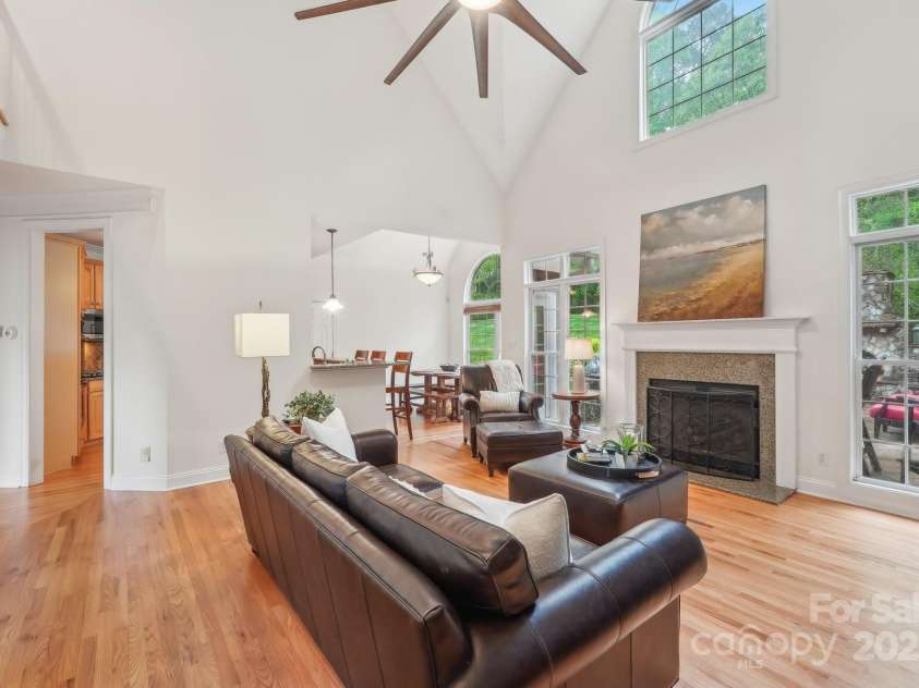 727 Mayfield Court, Fort Mill, SC 29715.  MLS# CAR4234826, YatesRealty ID 5433. 