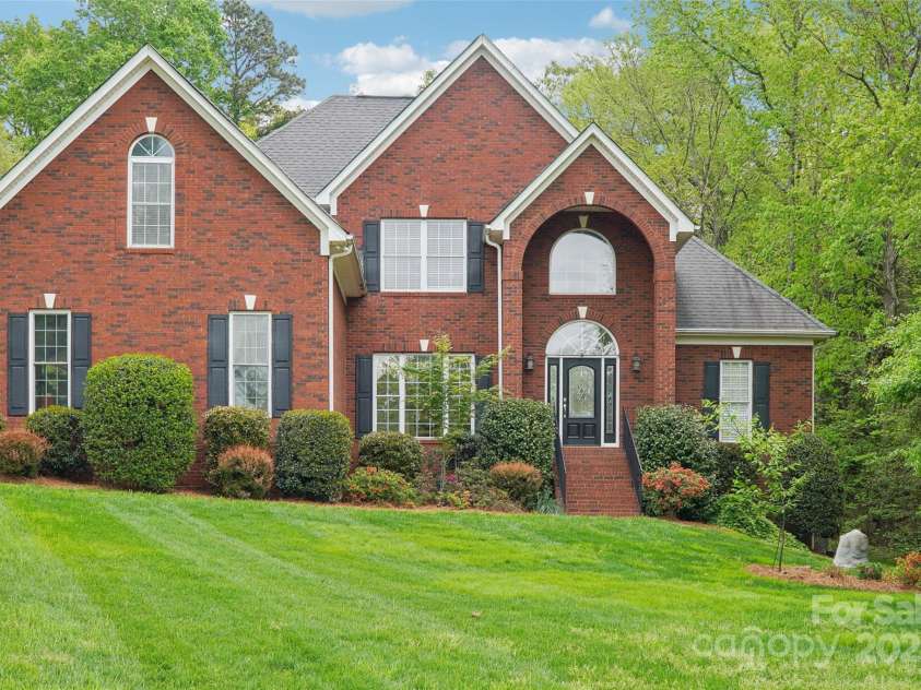 727 Mayfield Court, Fort Mill, SC 29715.  MLS# CAR4234826, YatesRealty ID 5433. 