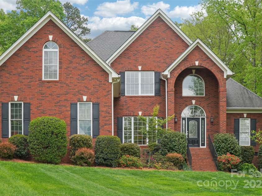 727 Mayfield Court, Fort Mill, SC 29715.  MLS# CAR4234826, YatesRealty ID 5433. 