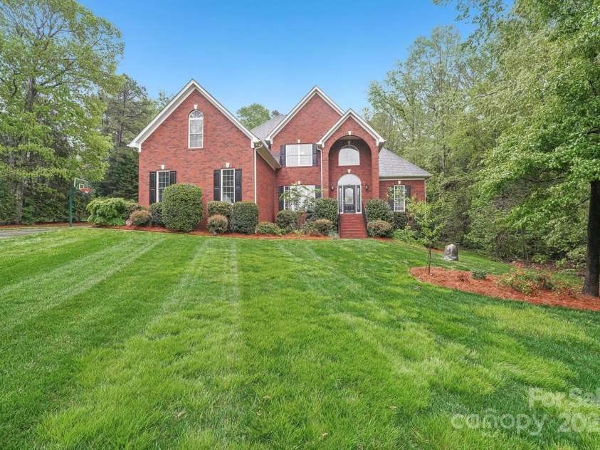727 Mayfield Court, Fort Mill, SC 29715.  MLS# CAR4234826, YatesRealty ID 5433. 
