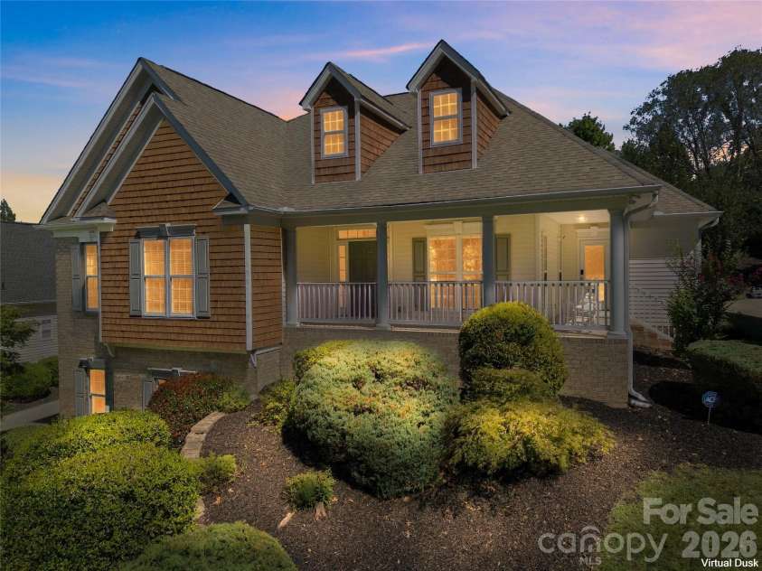 10124 Lafoy Drive, Huntersville, NC 28078.  MLS# CAR4426144, YatesRealty ID 54332. 