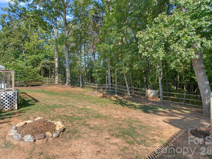 628 Rebecca Jane Drive, Mooresville, NC 28115.  MLS# CAR4425615, YatesRealty ID 54335. Backyard