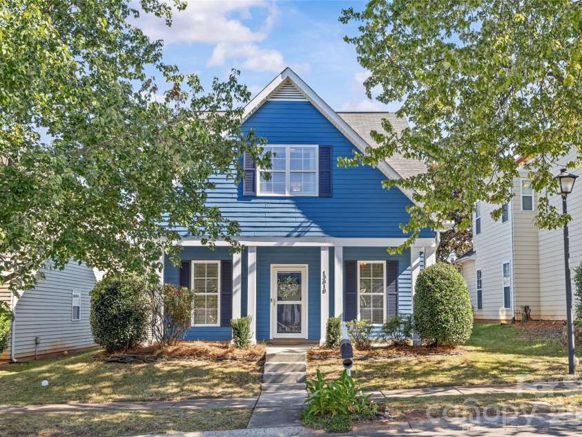 13818 Carleen Way, Charlotte, NC 28213.  MLS# CAR4425312, YatesRealty ID 54337. 
