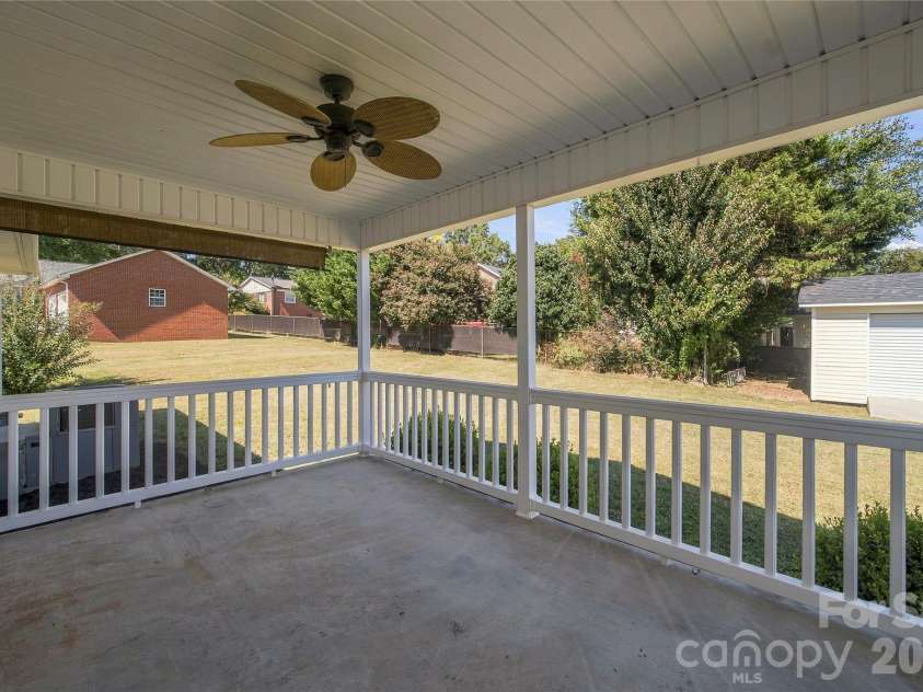 5708 Danville Drive, Kannapolis, NC 28081.  MLS# CAR4425214, YatesRealty ID 54339. 