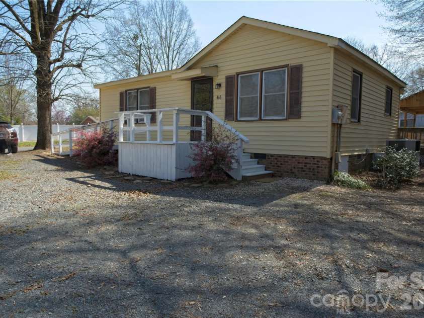 416 Union Street, Marshville, NC 28103.  MLS# CAR4356661, YatesRealty ID 5434. 