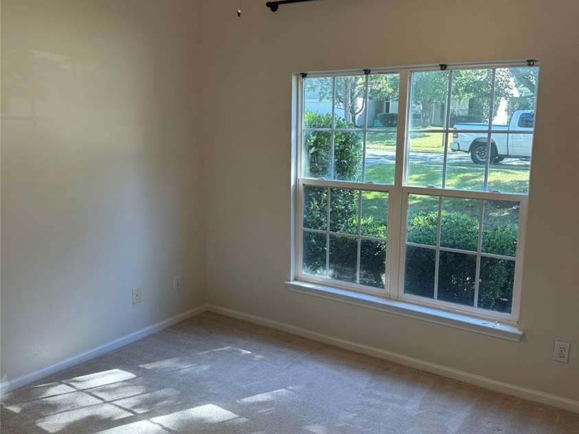 6429 Sackett Way, Charlotte, NC 28269.  MLS# CAR4422308, YatesRealty ID 54346. 