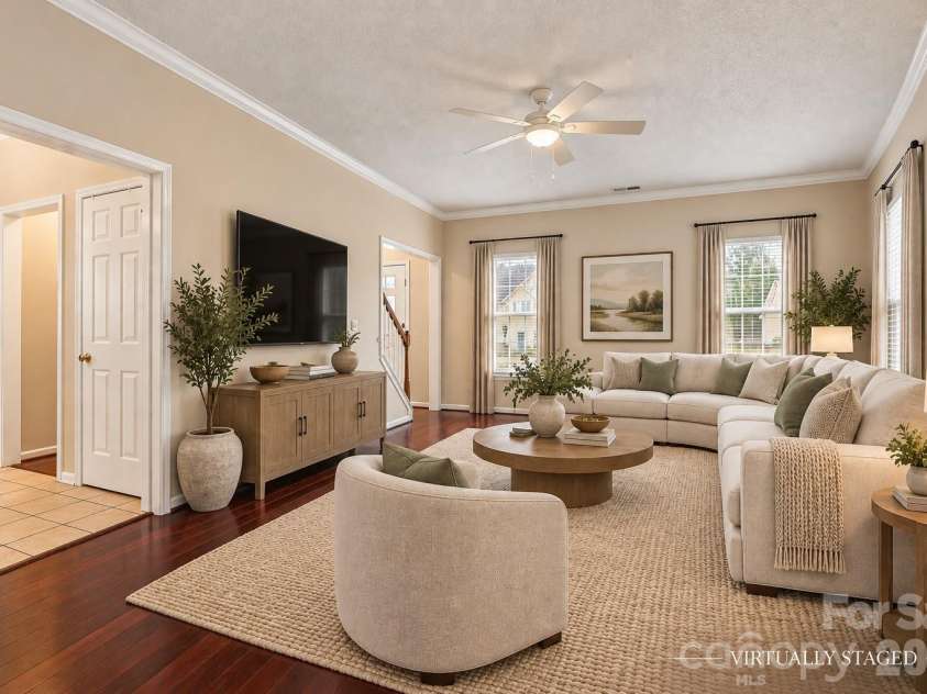 12806 English Walnut Lane, Charlotte, NC 28215.  MLS# CAR4420536, YatesRealty ID 54347. 