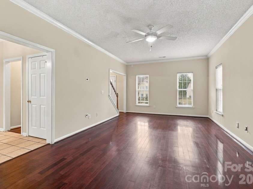 12806 English Walnut Lane, Charlotte, NC 28215.  MLS# CAR4420536, YatesRealty ID 54347. 