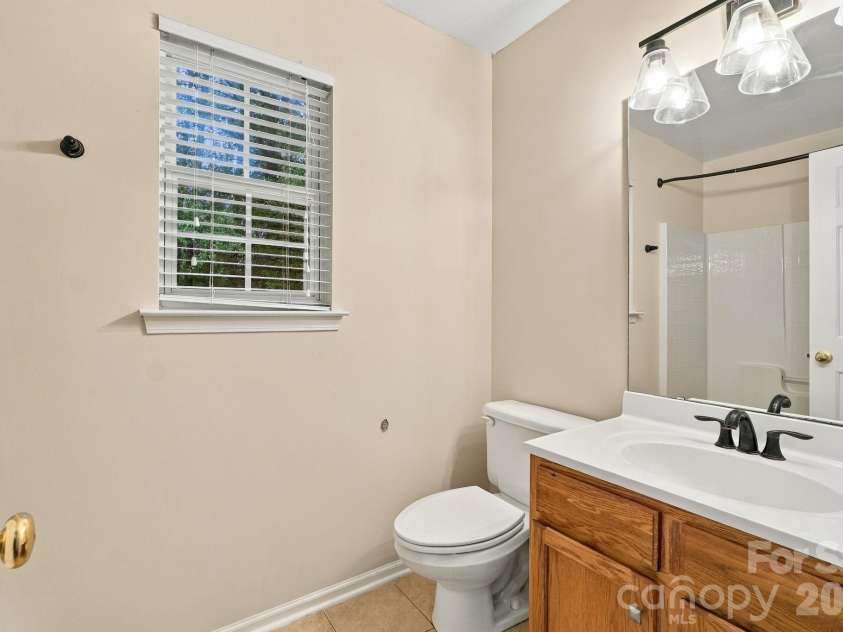12806 English Walnut Lane, Charlotte, NC 28215.  MLS# CAR4420536, YatesRealty ID 54347. 