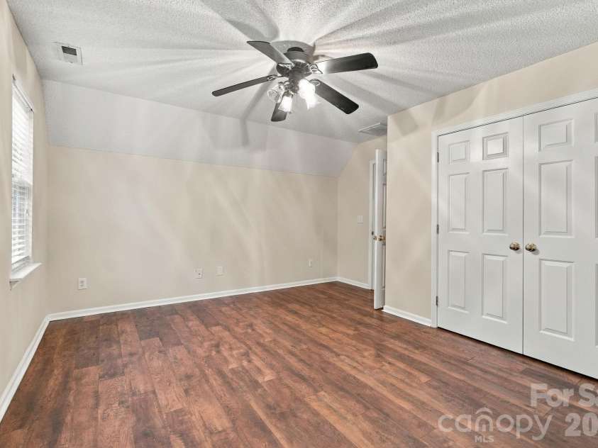 12806 English Walnut Lane, Charlotte, NC 28215.  MLS# CAR4420536, YatesRealty ID 54347. 