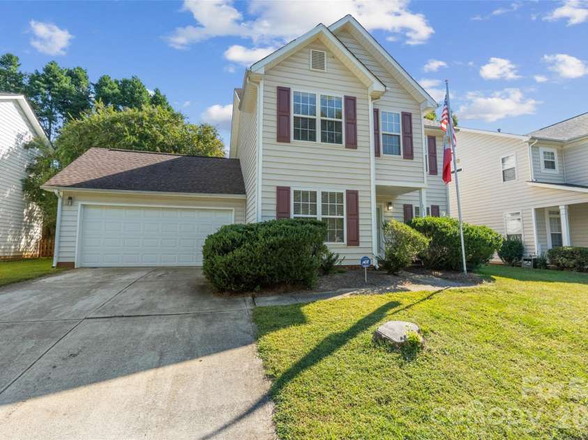 15140 Angela Neal Road, Huntersville, NC 28078.  MLS# CAR4421514, YatesRealty ID 54348. 