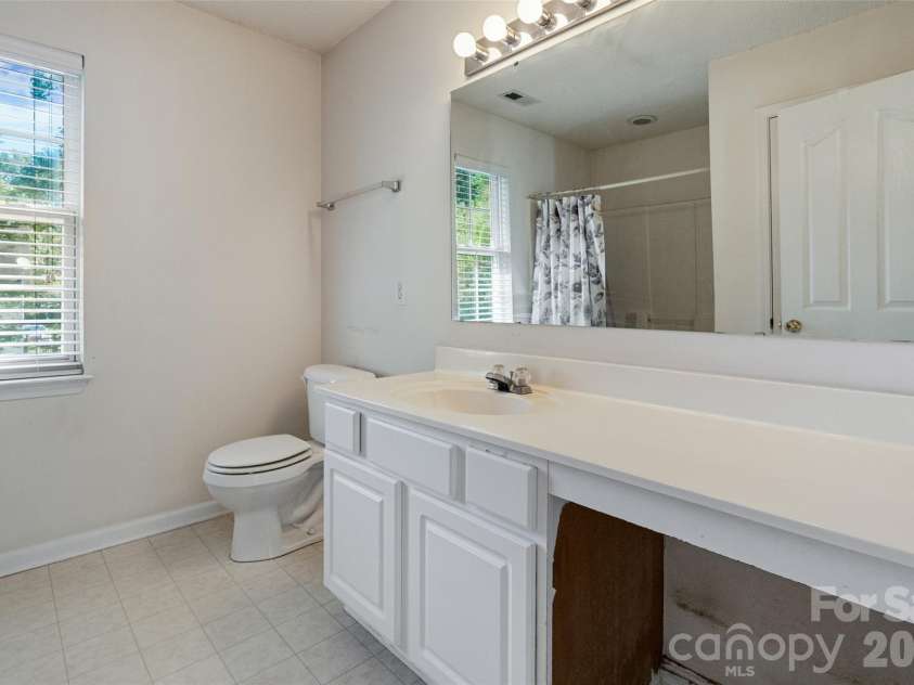 15140 Angela Neal Road, Huntersville, NC 28078.  MLS# CAR4421514, YatesRealty ID 54348. 