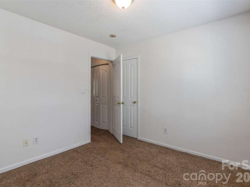 15140 Angela Neal Road, Huntersville, NC 28078.  MLS# CAR4421514, YatesRealty ID 54348. 