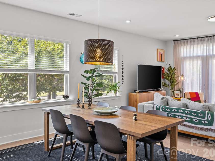 17141 Soho Drive, Charlotte, NC 28204.  MLS# CAR4420799, YatesRealty ID 54349. 