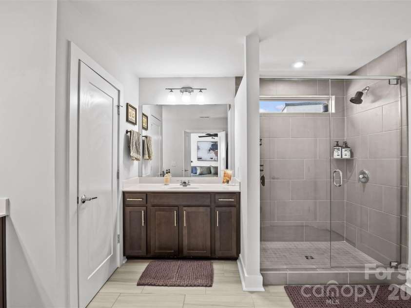17141 Soho Drive, Charlotte, NC 28204.  MLS# CAR4420799, YatesRealty ID 54349. 