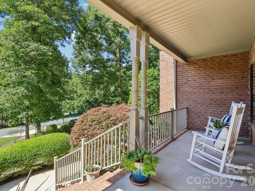 5385 Stone Brook Court, Davidson, NC 28036.  MLS# CAR4421777, YatesRealty ID 54350. 