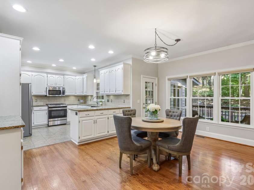5385 Stone Brook Court, Davidson, NC 28036.  MLS# CAR4421777, YatesRealty ID 54350. 