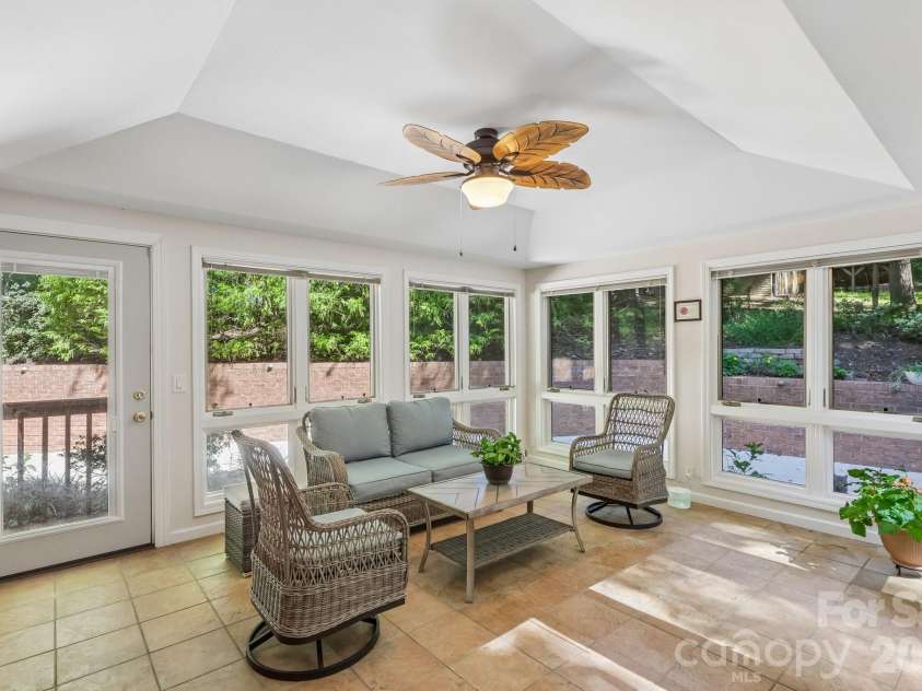 5385 Stone Brook Court, Davidson, NC 28036.  MLS# CAR4421777, YatesRealty ID 54350. 