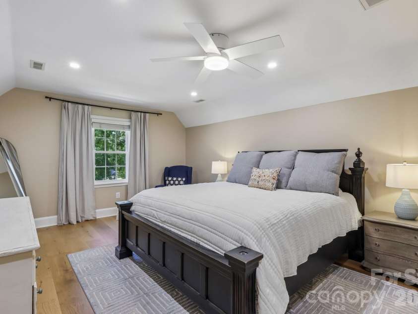 5385 Stone Brook Court, Davidson, NC 28036.  MLS# CAR4421777, YatesRealty ID 54350. 
