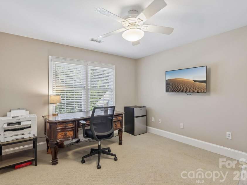 5385 Stone Brook Court, Davidson, NC 28036.  MLS# CAR4421777, YatesRealty ID 54350. 