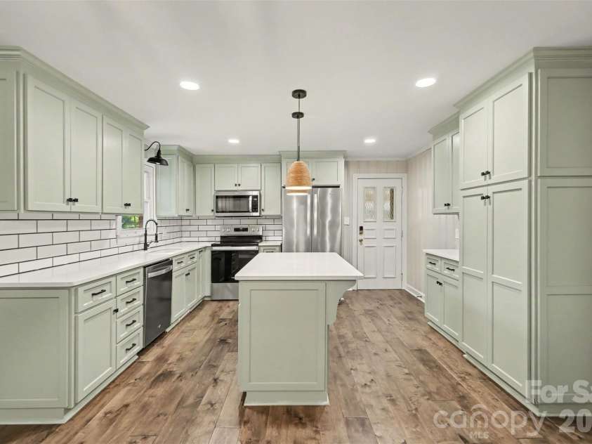 1555 Hess Road, Concord, NC 28025.  MLS# CAR4409569, YatesRealty ID 54352. 