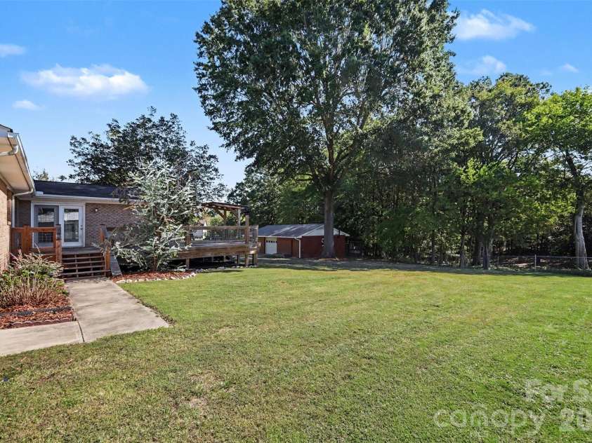 1555 Hess Road, Concord, NC 28025.  MLS# CAR4409569, YatesRealty ID 54352. 