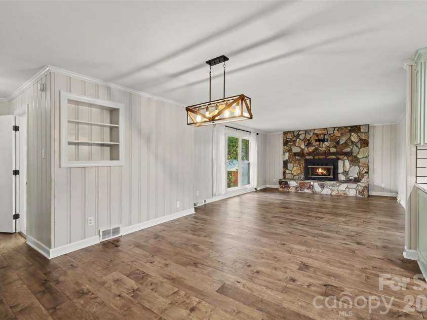 1555 Hess Road, Concord, NC 28025.  MLS# CAR4409569, YatesRealty ID 54352. Dining Area