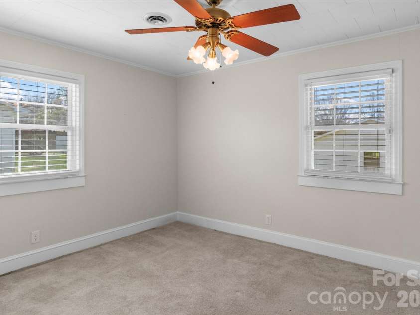 612 Main Street, Boonville, NC 27011.  MLS# CAR4358870, YatesRealty ID 5436. 