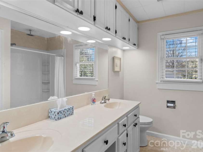 612 Main Street, Boonville, NC 27011.  MLS# CAR4358870, YatesRealty ID 5436. 