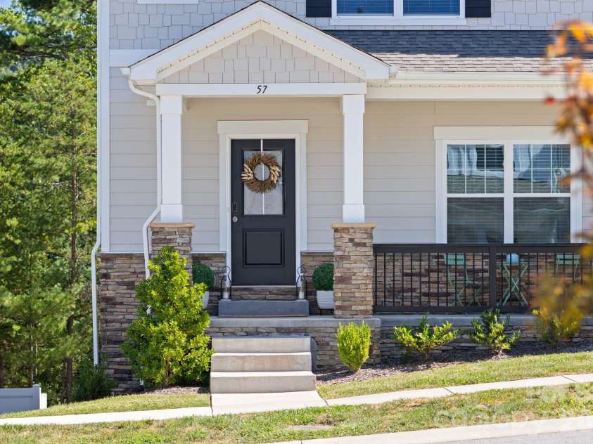 57 Walnut Springs Drive, Asheville, NC 28804.  MLS# CAR4427573, YatesRealty ID 54363. 