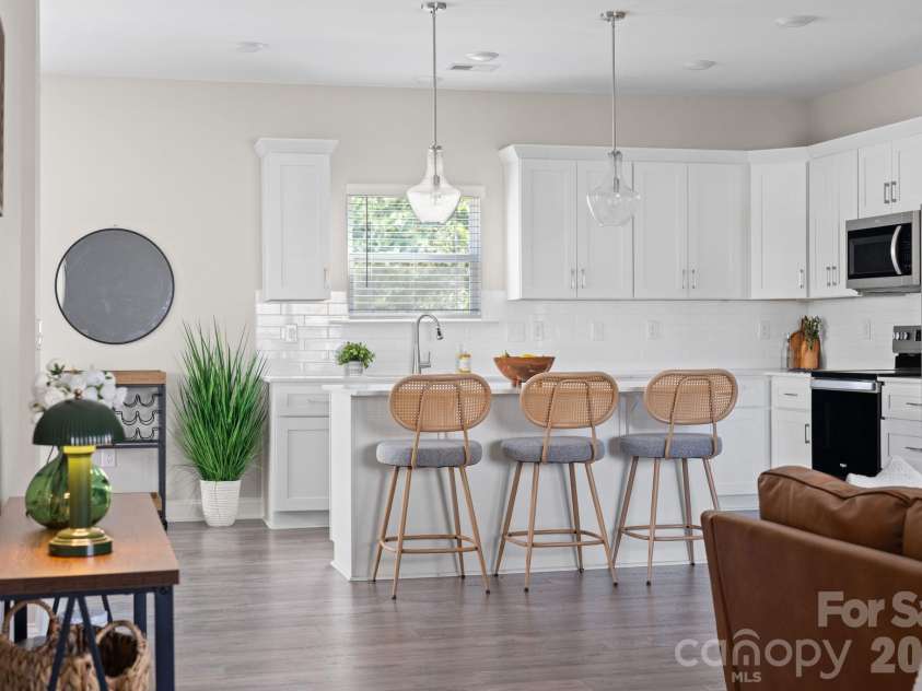57 Walnut Springs Drive, Asheville, NC 28804.  MLS# CAR4427573, YatesRealty ID 54363. 