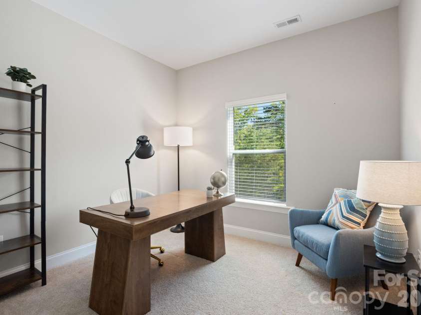 57 Walnut Springs Drive, Asheville, NC 28804.  MLS# CAR4427573, YatesRealty ID 54363. 