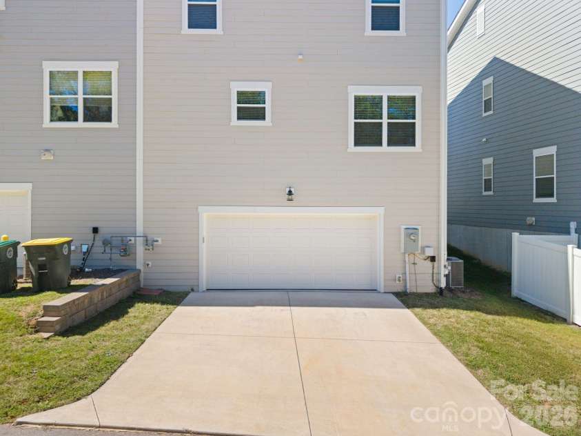 57 Walnut Springs Drive, Asheville, NC 28804.  MLS# CAR4427573, YatesRealty ID 54363. 