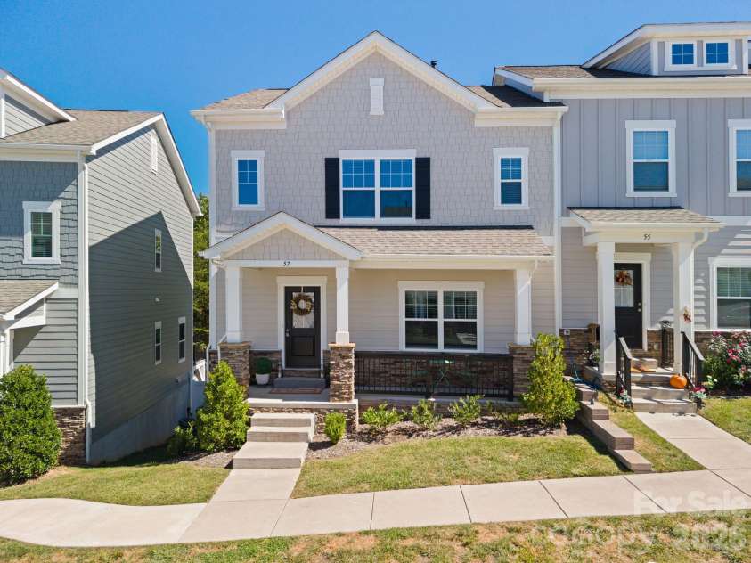 57 Walnut Springs Drive, Asheville, NC 28804.  MLS# CAR4427573, YatesRealty ID 54363. 